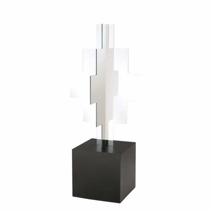 “Edaird by Driade modern Italian designer chair featuring sleek lines, sculptural form, and minimalist elegance”