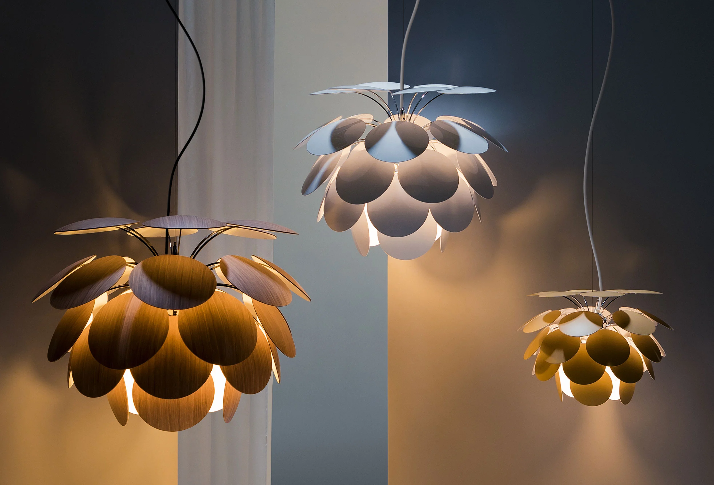 “Discocó by Marset decorative pendant lamp – lively dotted glass fixture for modern interiors”