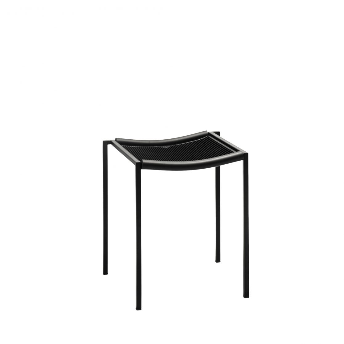 “Close‑up of the ‘thousand points’ rubber seating surface of SGABELLO Basso, showcasing its tactile texture and ergonomic contour.”
