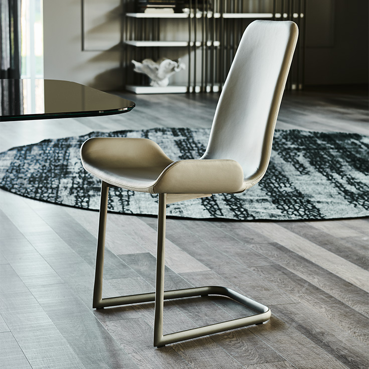 Cattelan Italia FLAMINGO Cantilever – elegant modern chair with armless design and ergonomic comfort