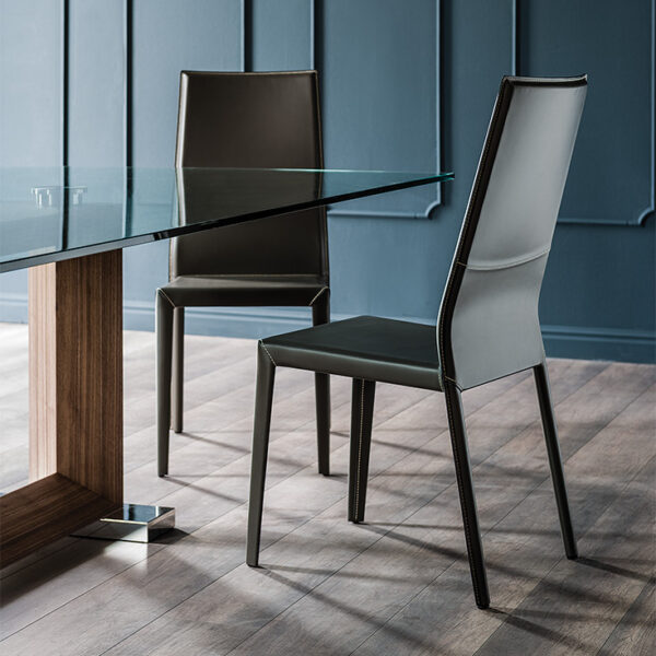 MARGOT chair by Cattelan Italia – elegant Italian dining chair with fully upholstered frame and refined silhouette