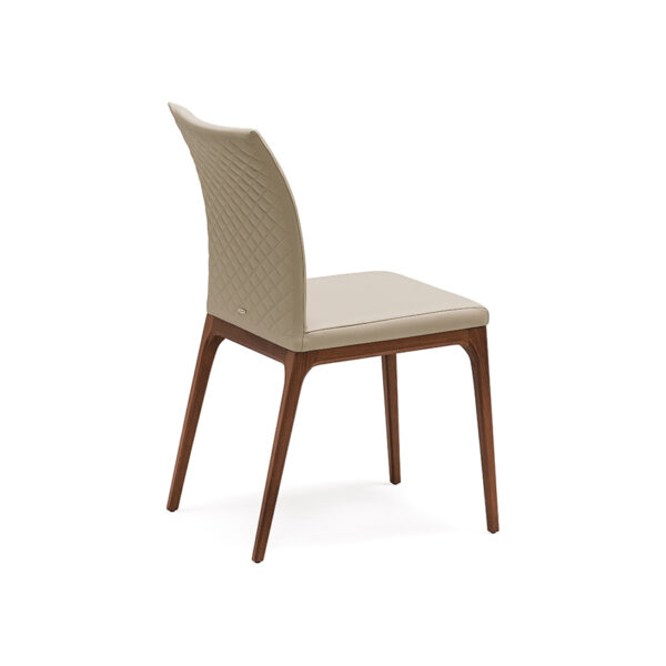 “ARCADIA Couture by Cattelan Italia – luxury dining chair with quilted backrest and elegant wooden legs”
