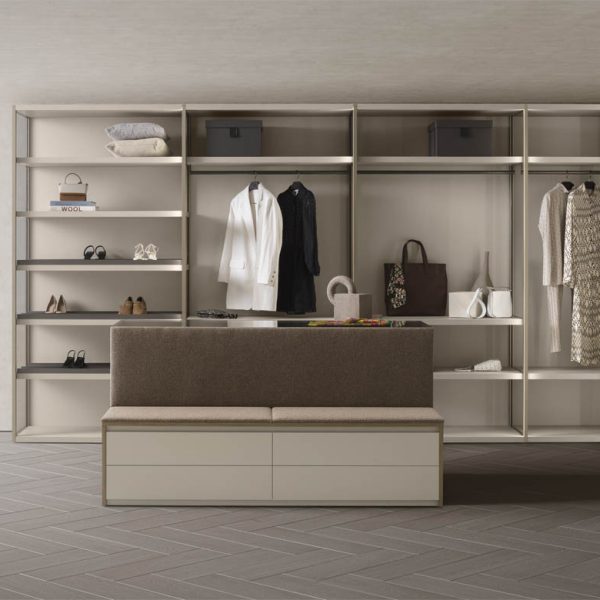 “Island Up by Pianca – modern Italian kitchen island with sleek minimalist design and functional storage”