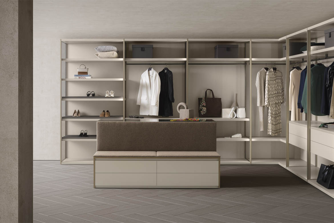 “Island Up by Pianca – modern Italian kitchen island with sleek minimalist design and functional storage”