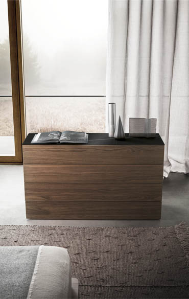“Spazio by Pianca contemporary Italian furniture – sleek wall-mounted unit with clean minimalist design”