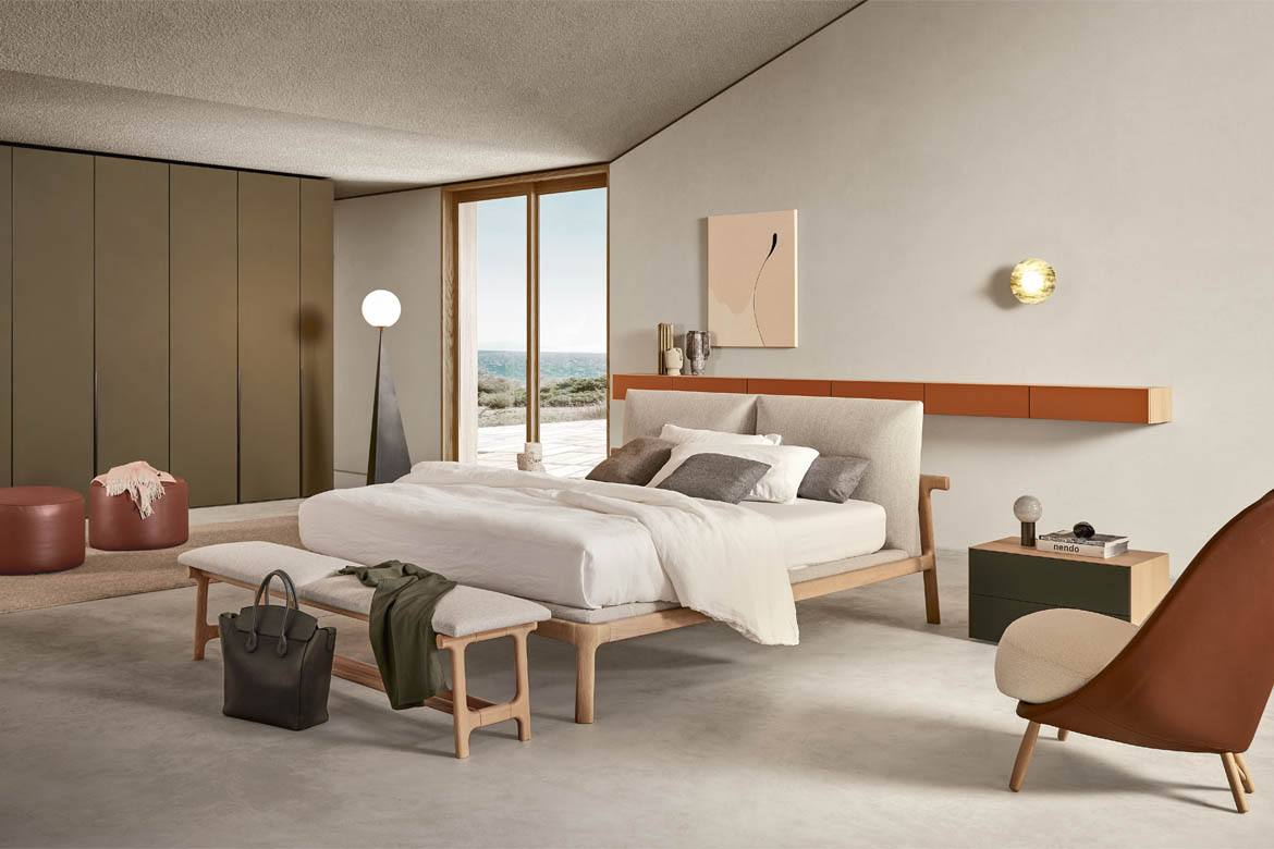 “Elegant Fushimi by Pianca in motion – modern Italian bed with clean lines and visible craftsmanship”
