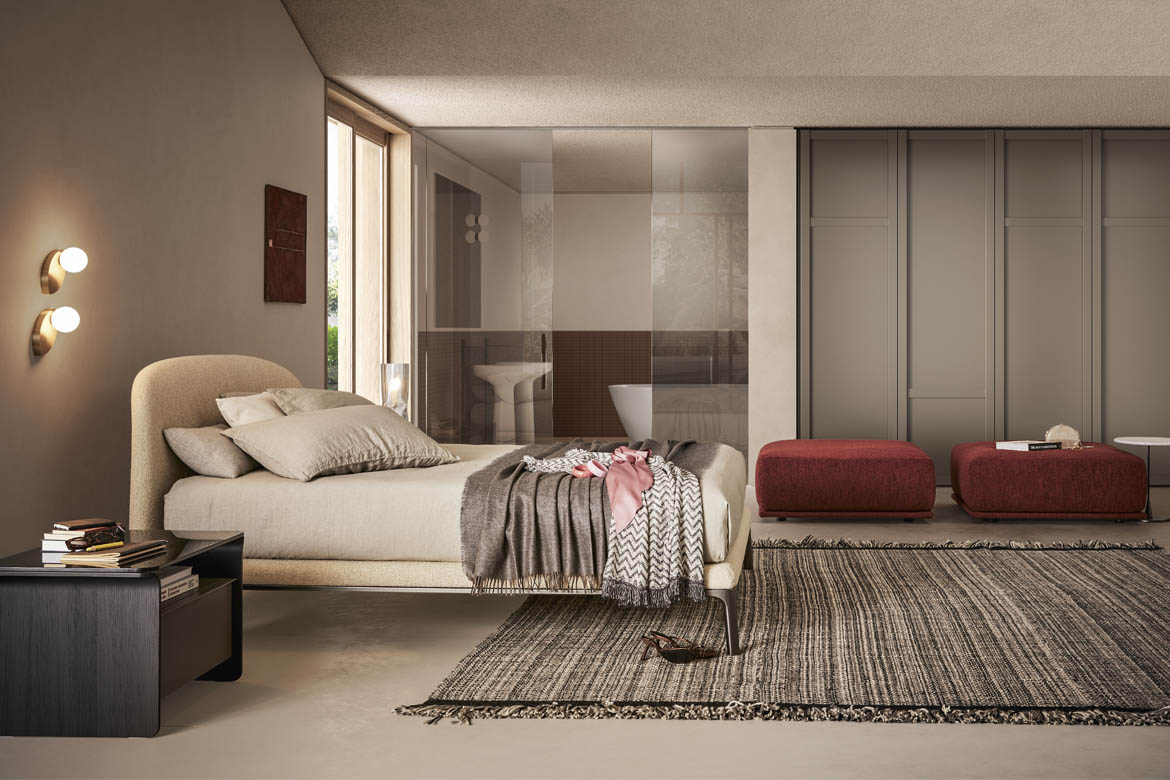 “Rada by Pianca modern Italian chair – minimalist upholstered seat with sleek metal legs”