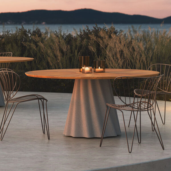 “Onda pendant lamp by Marset – stylish minimalist Italian lighting for modern interiors”