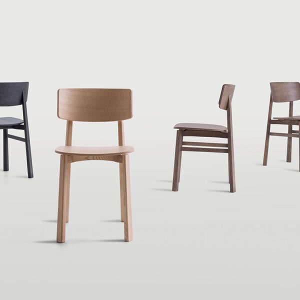 “Lina by Pianca modern Italian armchair – soft upholstered seat with minimalist design”