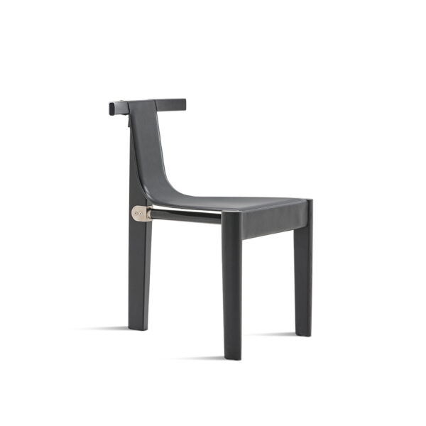 "Pablita Chair by Casamania & Horm – Sculptural Design in Black Ash and Leather"