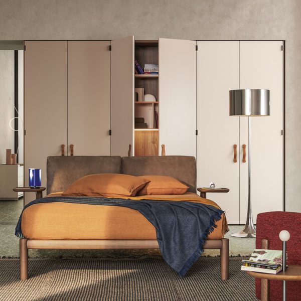 “Plana by Pianca – modern Italian modular sofa with sleek design and customizable configuration”
