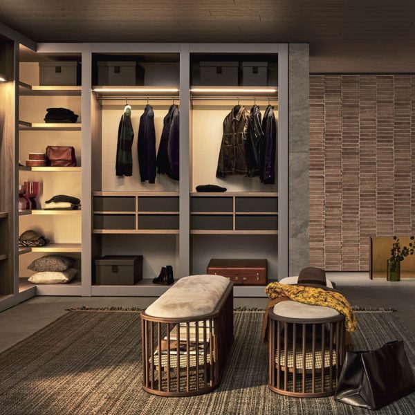“Sipario by Pianca – modern Italian wardrobe with fluted door design and elegant vertical lines”