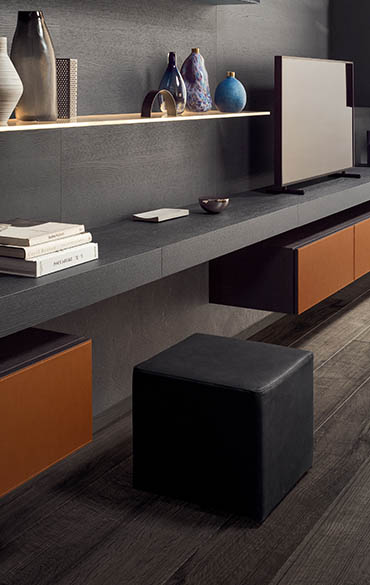 “Pianca Cubo contemporary side table or nightstand – versatile Italian furniture with clean lines”