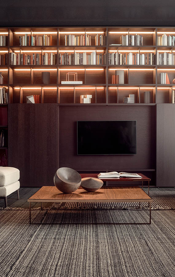 “Pianca Icaro – comfortable lounge chair combining Italian design and ergonomic form”