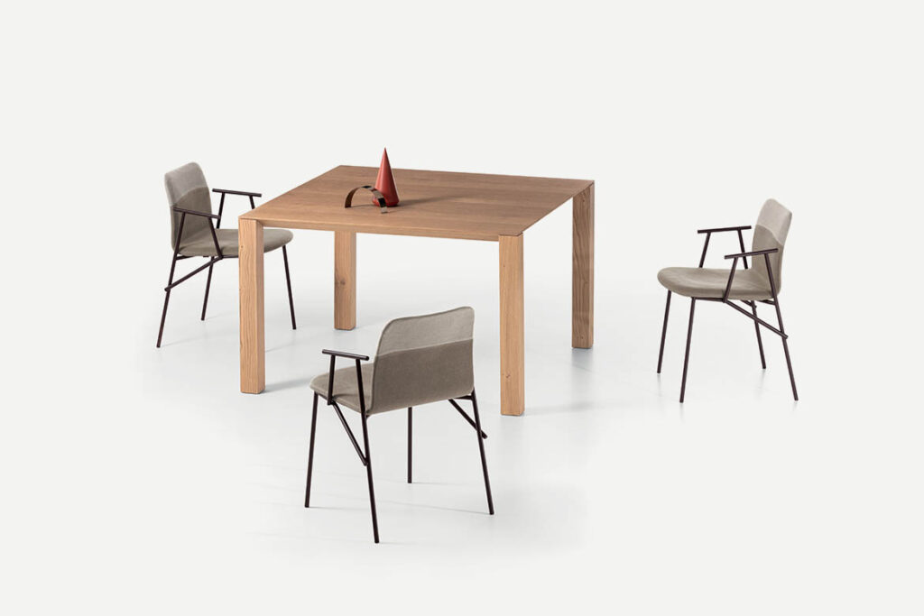 “Refined wood coffee table – Pianca Woody collection with clean lines and artisanal craftsmanship”