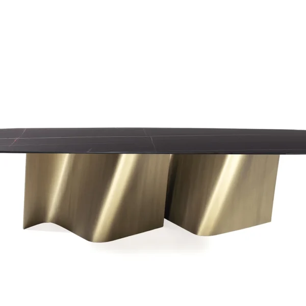 Esse 72 by Reflex featured in Birmingham Michigan showroom, modern Italian luxury furniture design.
