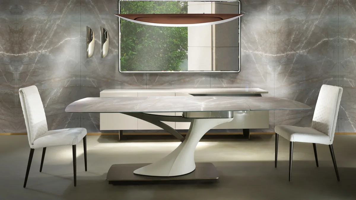 Archimede 72 Allungabile by Reflex featured in Troy Michigan showroom, modern Italian luxury furniture design.