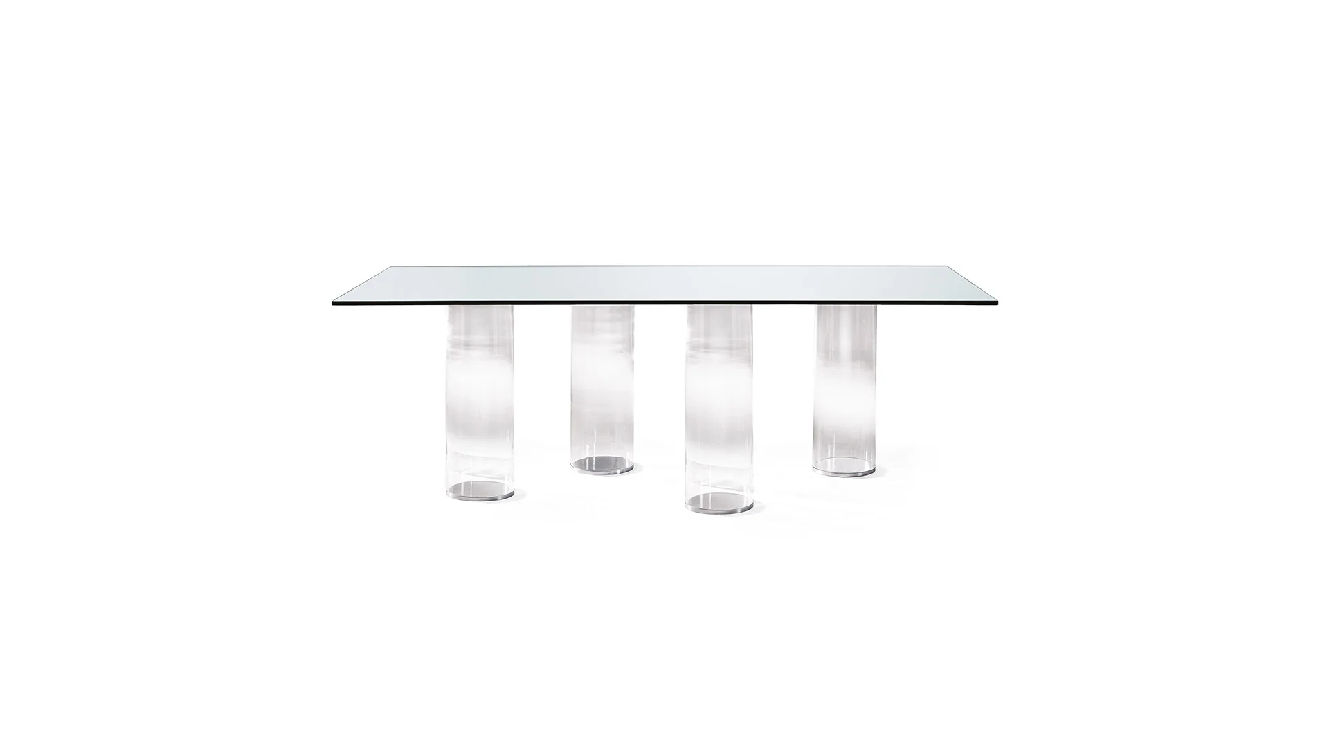 Signore Degli Anelli 72 by Reflex showcased in Royal Oak Michigan showroom, modern Italian luxury furniture design.
