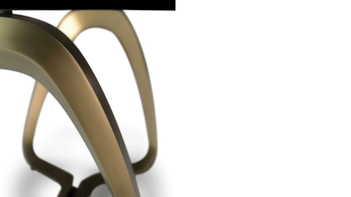 Segno 72 by Reflex showcased in Troy Michigan showroom, modern Italian luxury furniture design.