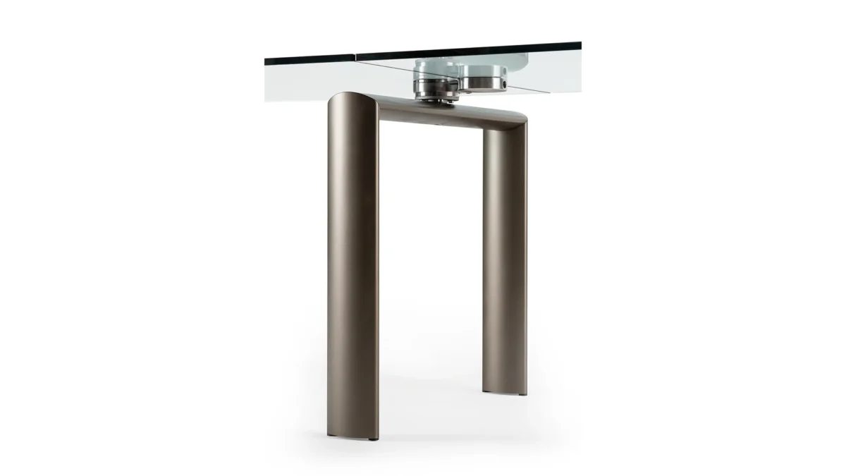 8 by Reflex shown in Birmingham Michigan showroom, stylish modern Italian luxury piece.