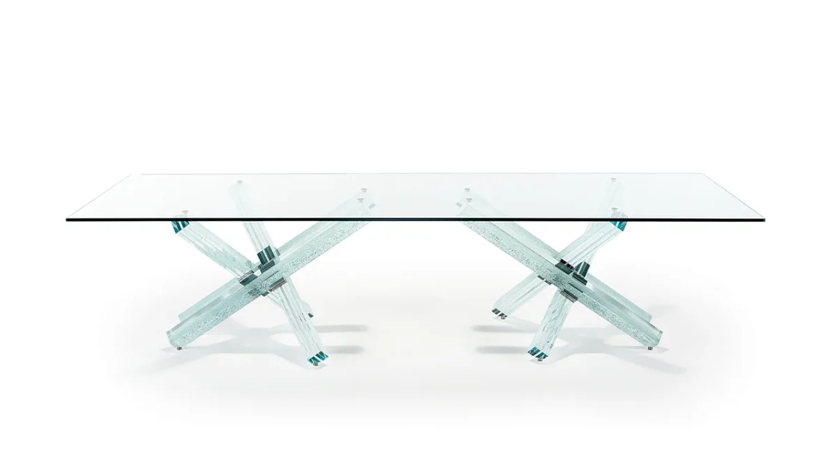 Modern Italian Transeo 72 Craquelé dining table by Reflex Angelo in Royal Oak, MI – featuring a 3 or 4-legged base in extra-clear crackled glass and a transparent glass top.