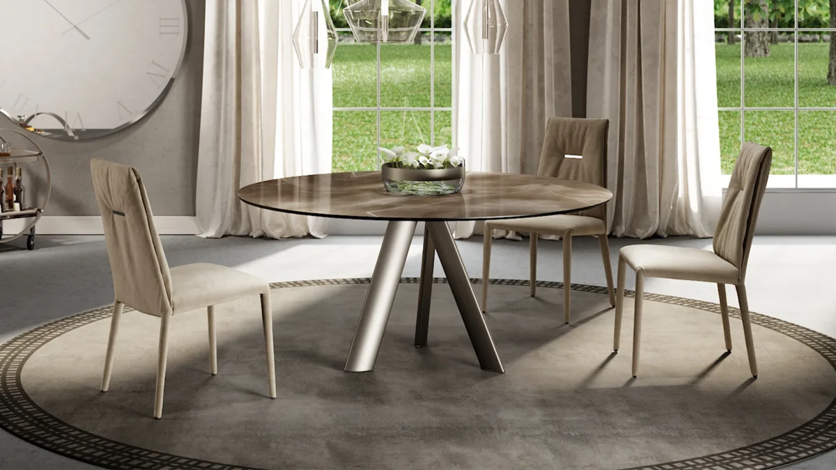Contemporary Lem 72 dining table by Reflex Angelo in Birmingham, MI – designed with a shiny chrome base and lacquered glass top.