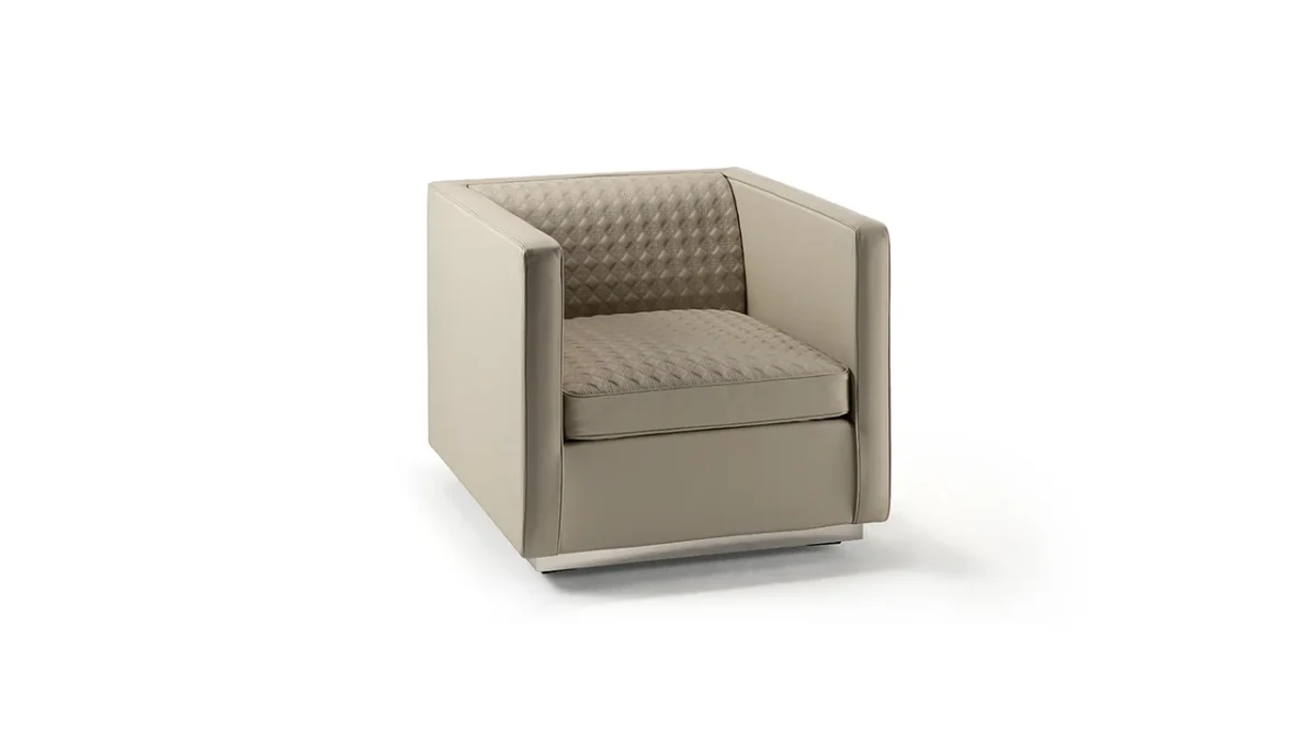 Modern AVANTGARDE POLTRONA by Reflex featured in Royal Oak Michigan