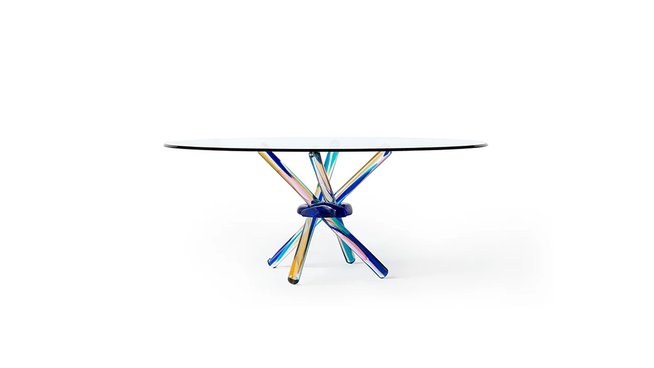 Arlequin 72 Bespoke by Reflex featured in Troy Michigan showroom, modern Italian luxury design.