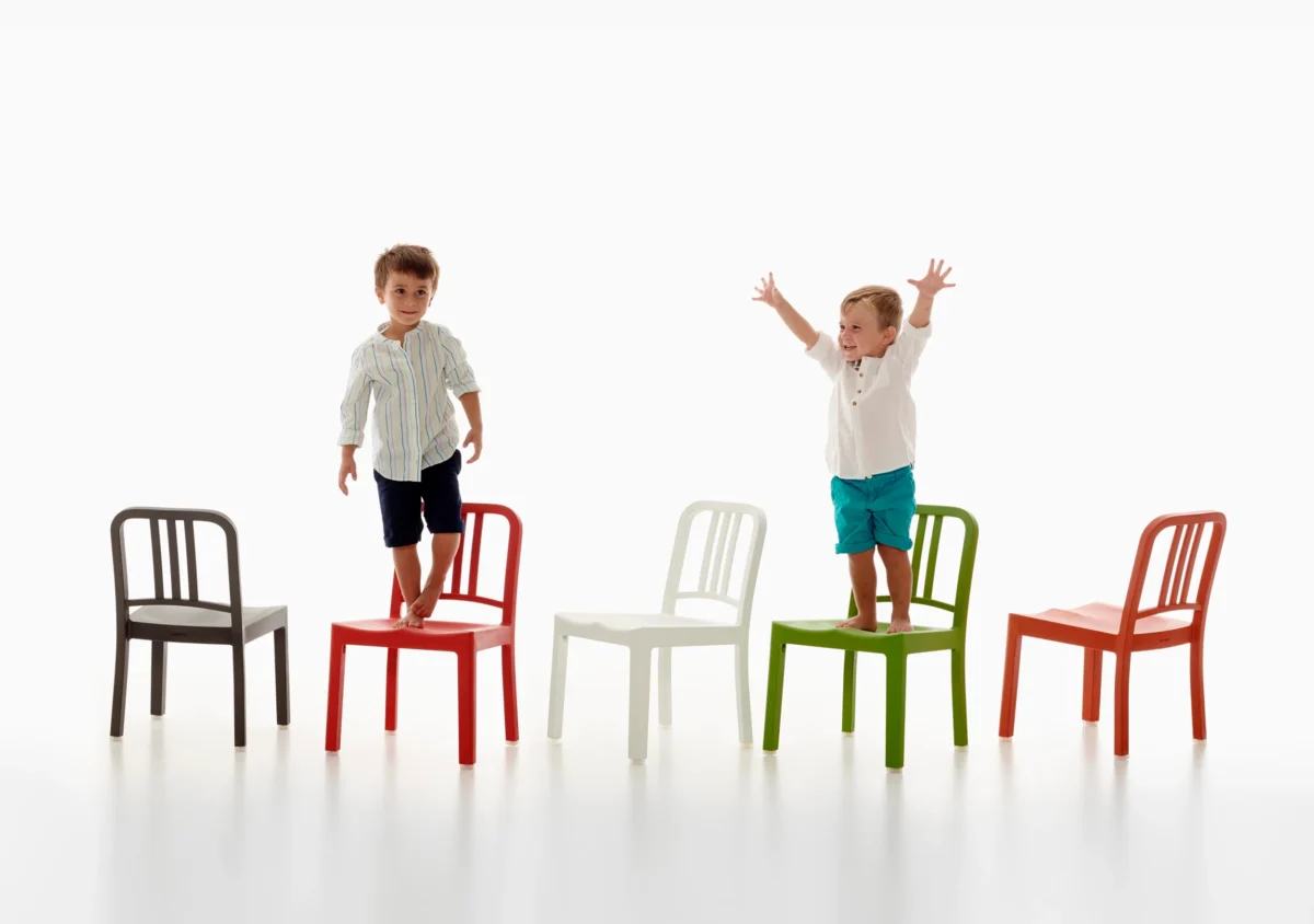 “Recycled plastic side chair by Emeco, part of the 1 Inch series by Jasper Morrison with minimalist design.”