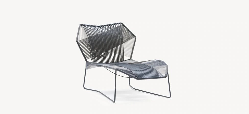 Tropicalia, chaise longue by Moroso, Tropicalia chaise longue with multicolored polymer cord weave on a powder‑coated tubular steel frame