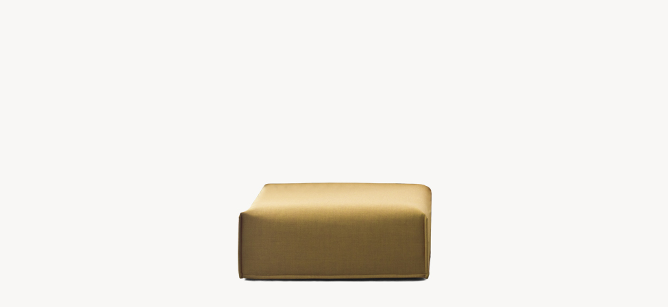 Masses by Moroso featuring modular tufted seating units in a Royal Oak Michigan showroom