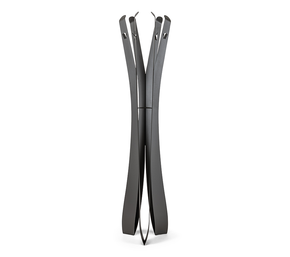 “VALDO by Cattelan Italia – modern Italian wine rack with sleek metal structure and elegant contemporary form”