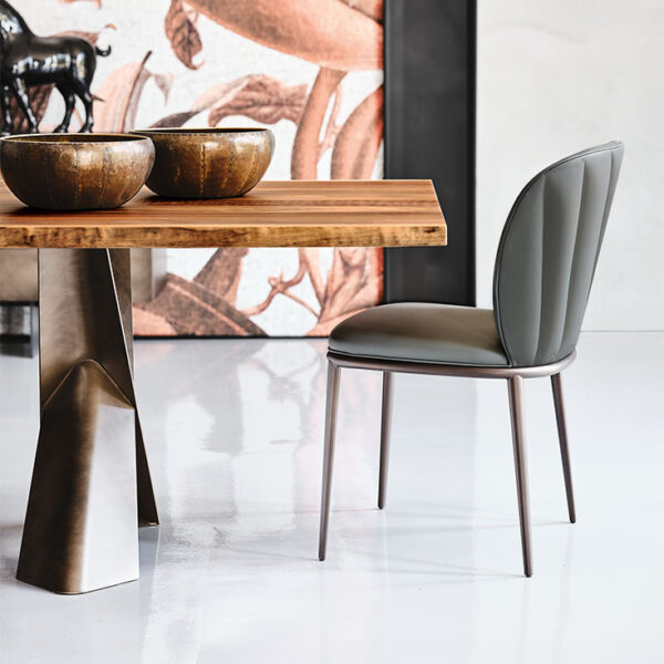 Contemporary CHRISHELL ML chair by Cattelan Italia – stylish curved backrest with luxurious Italian design