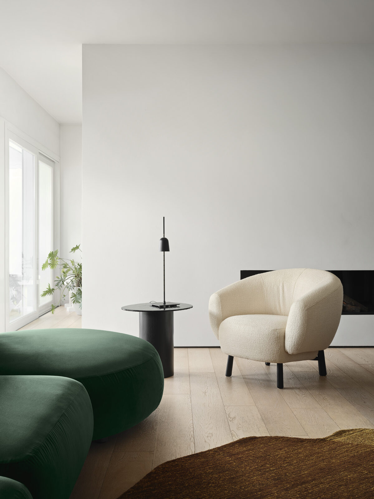 Contemporary RIO dining table by Calligaris, designed for outdoor use, showcasing its minimalist aesthetic with clean lines and robust construction for all-weather durability.