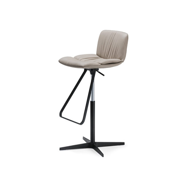 “Contemporary AXEL X dining chair by Cattelan Italia – sleek Italian design with luxury materials”