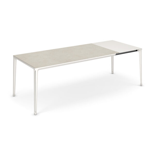 “BOULEVARD Argile Drive by Cattelan Italia – extendable Italian dining table with raw Argile clay finish and modern sculptural legs”