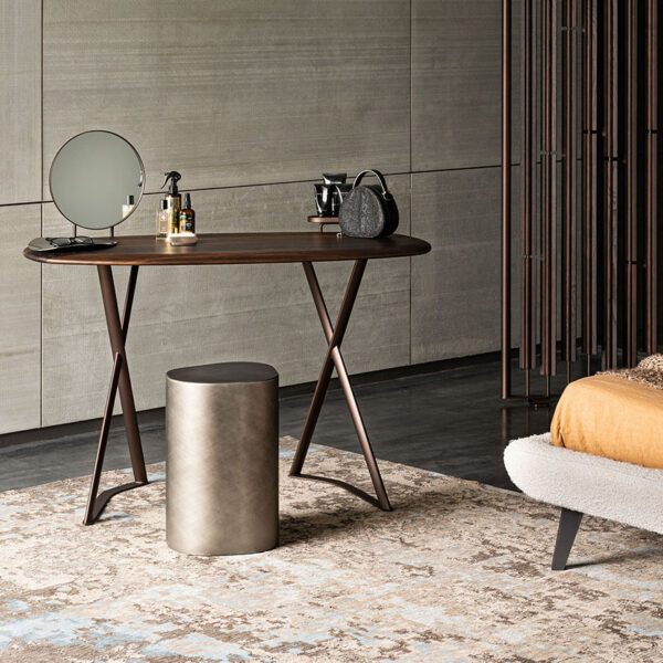 “TAHITI Trousse by Cattelan Italia – modern Italian vanity chair with elegant curved lines and premium upholstery”