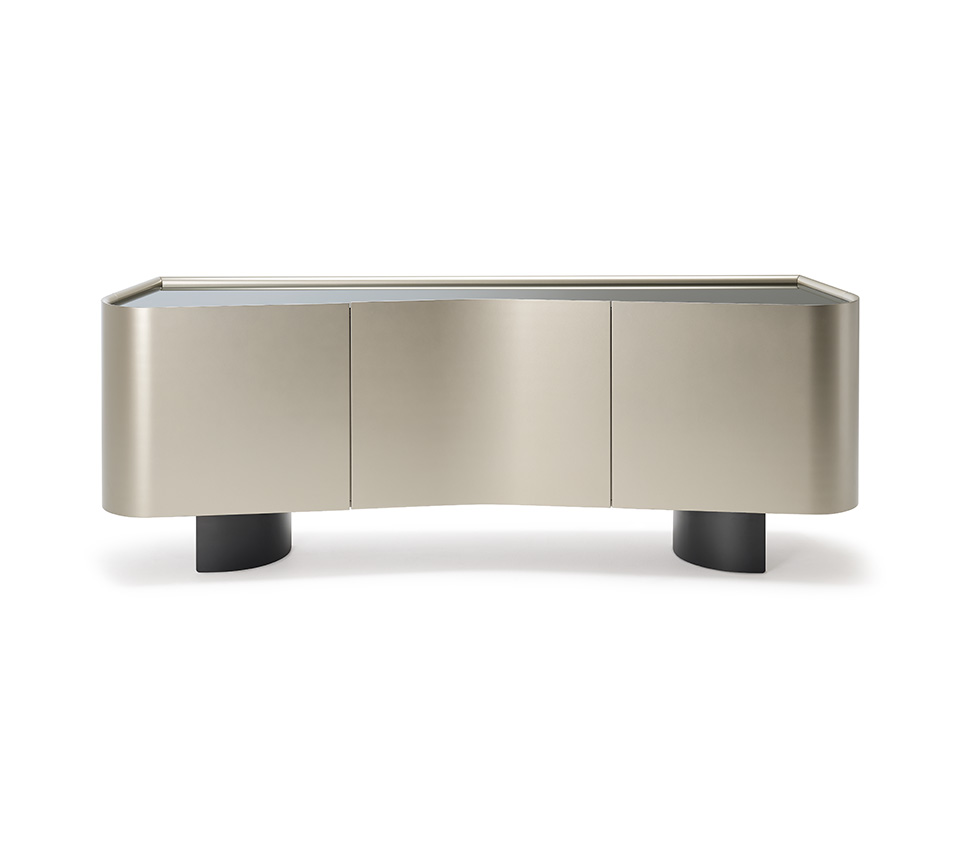 “BLUES by Cattelan Italia – modern Italian dining chair with sculpted backrest and minimalist silhouette”