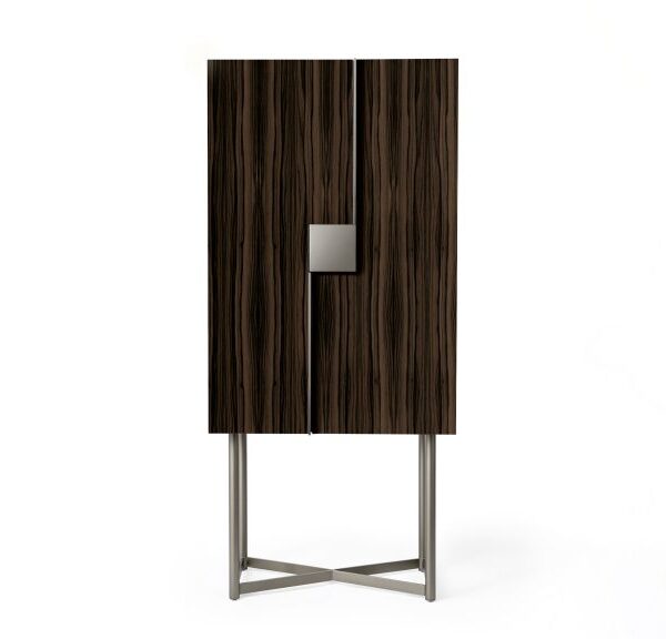 Musa Madia by Reflex featured in Birmingham Michigan showroom, modern Italian luxury sideboard design.