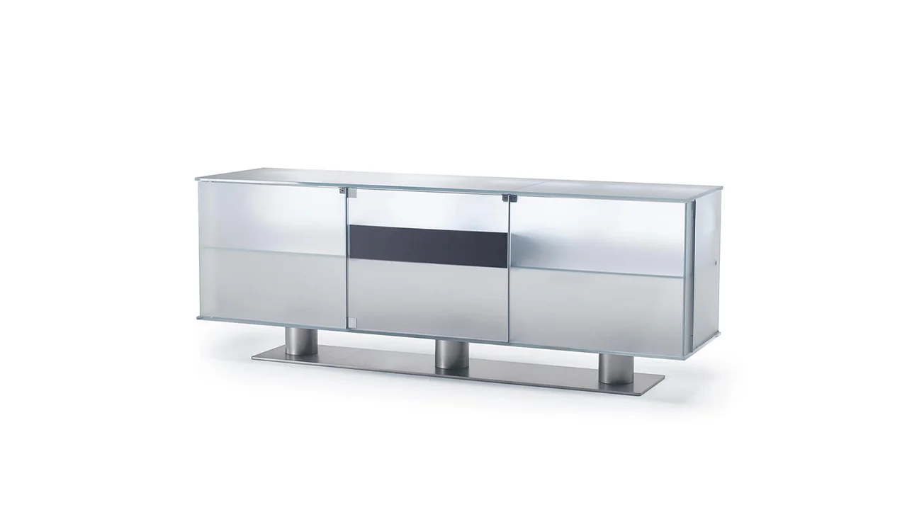 Onis Buffet by Reflex featured in Troy Michigan showroom, modern Italian luxury sideboard design.
