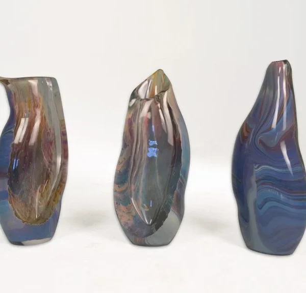 Chalcedonic Vessels by Reflex in polished modern finish
