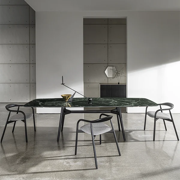 “Arkos Shaped Extensible Table by Sovet – modern Italian extendable dining table with curved silhouette”