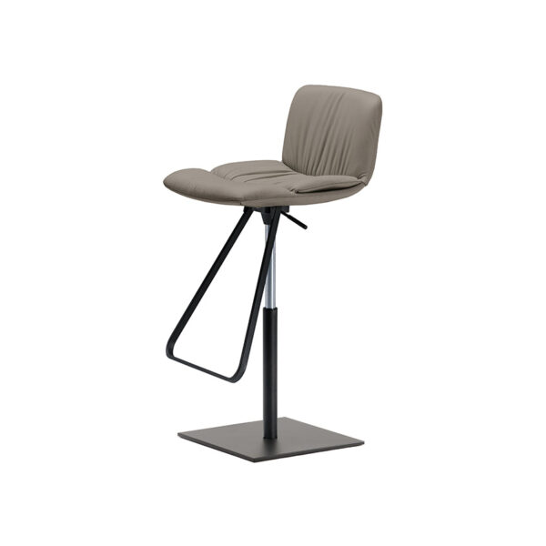 “AXEL by Cattelan Italia – modern Italian chair with sleek upholstered seat and metal base”