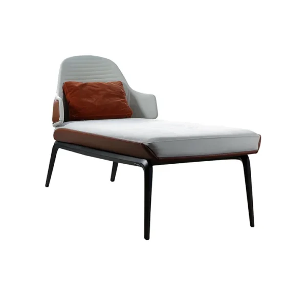Vela Chaise‑longue by Reflex showcased in Royal Oak Michigan showroom, modern Italian luxury seating design.