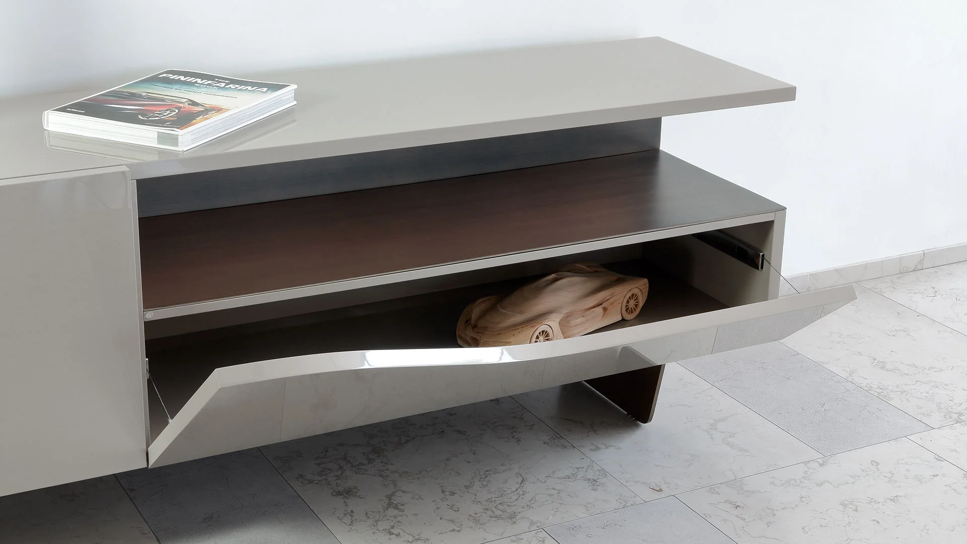 Segno Buffet by Reflex showcased in Troy Michigan showroom, modern Italian luxury sideboard design.