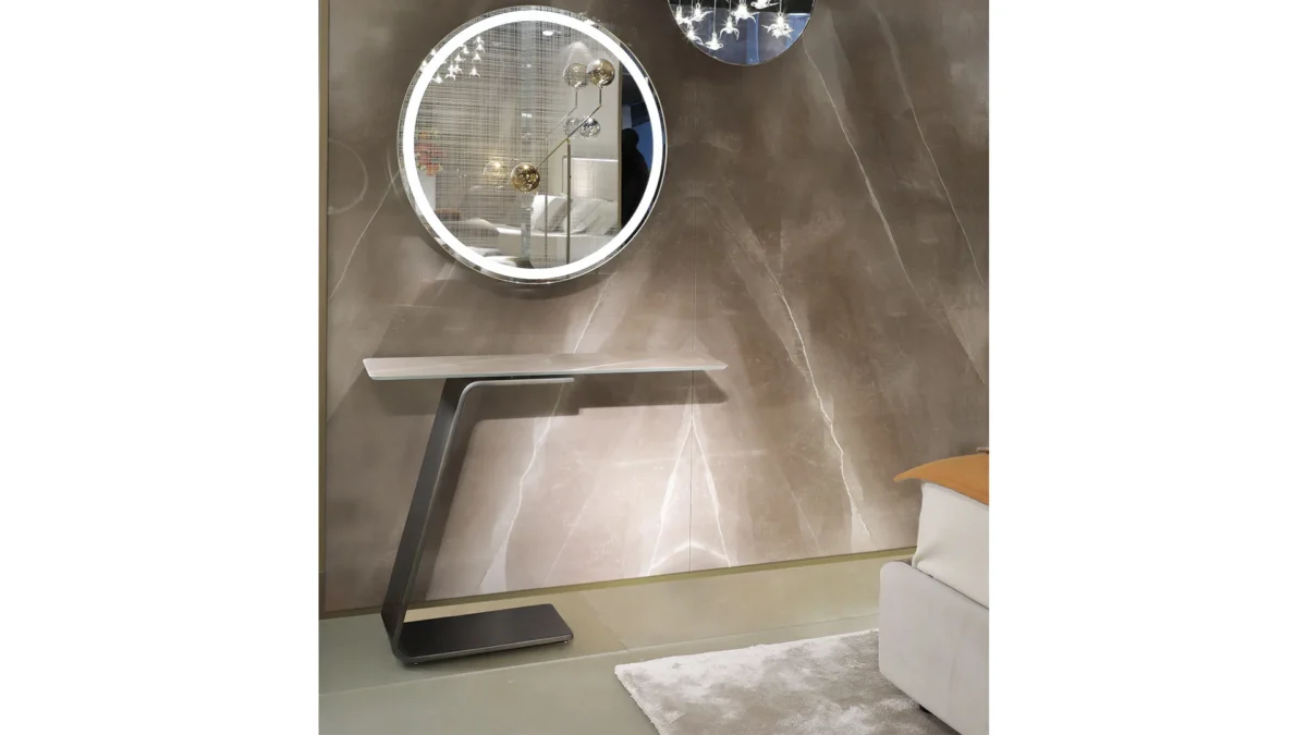 Oh Console Reflex modern Italian console table with sleek lacquered finish tailored for luxury entryways in Royal Oak Michigan
