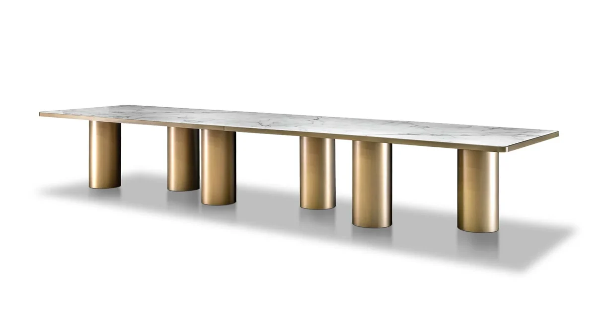 Signore Degli Anelli 72 by Reflex showcased in Royal Oak Michigan showroom, modern Italian luxury furniture design.