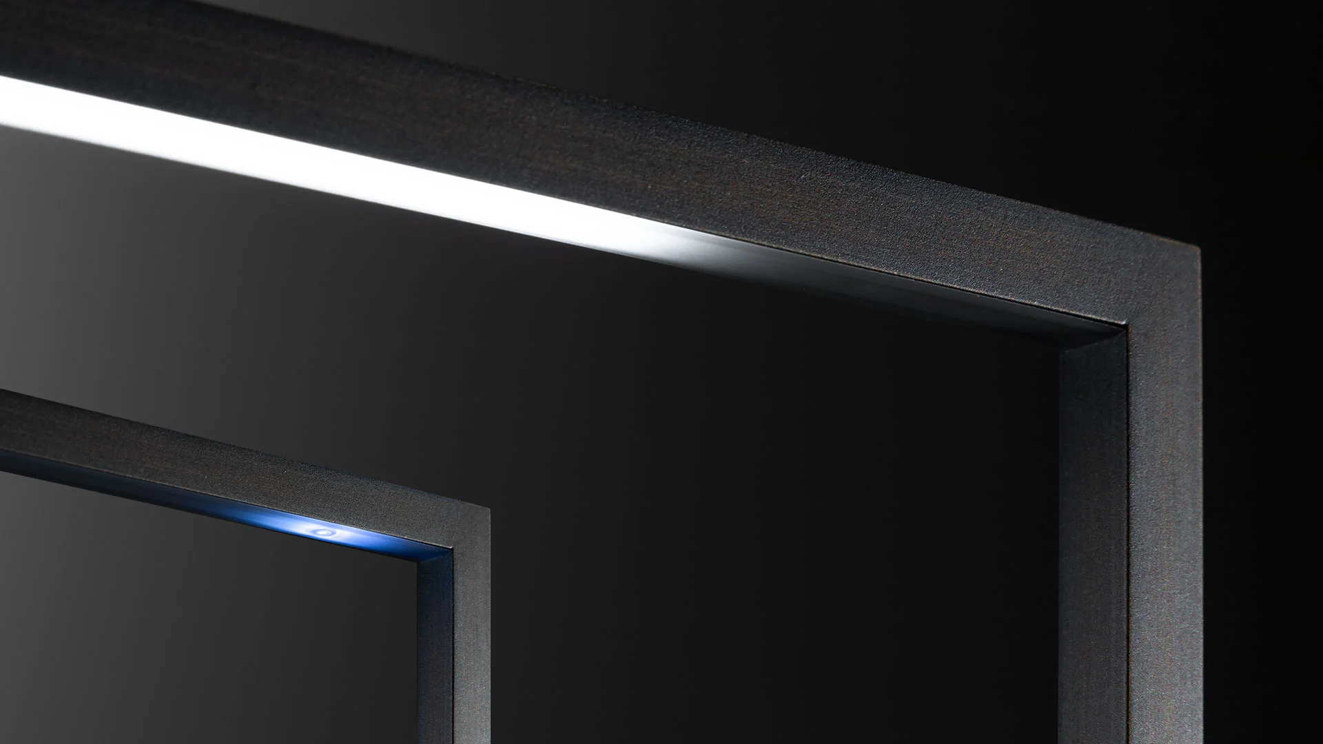 “Essential Table Lamp by Reflex with minimalist metal base”