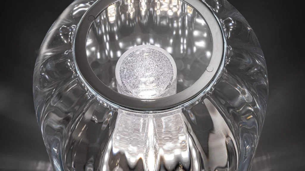 Glass and metal LANTERNA table lamp for refined interiors