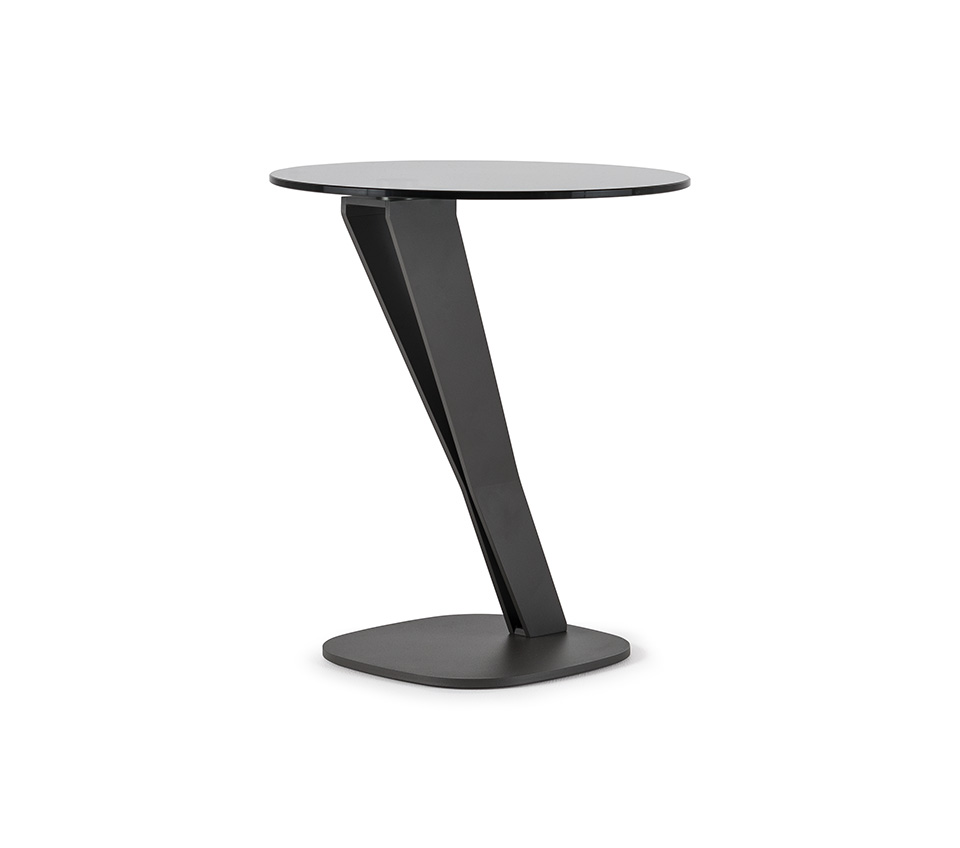 “Cattelan Italia FALCO – contemporary writing desk featuring minimalist lines and elegant design”